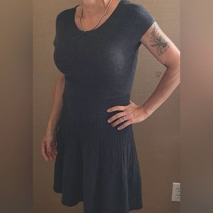 Loft womens ribbed sweater dress Size XS Charcoal gray Pre-owned